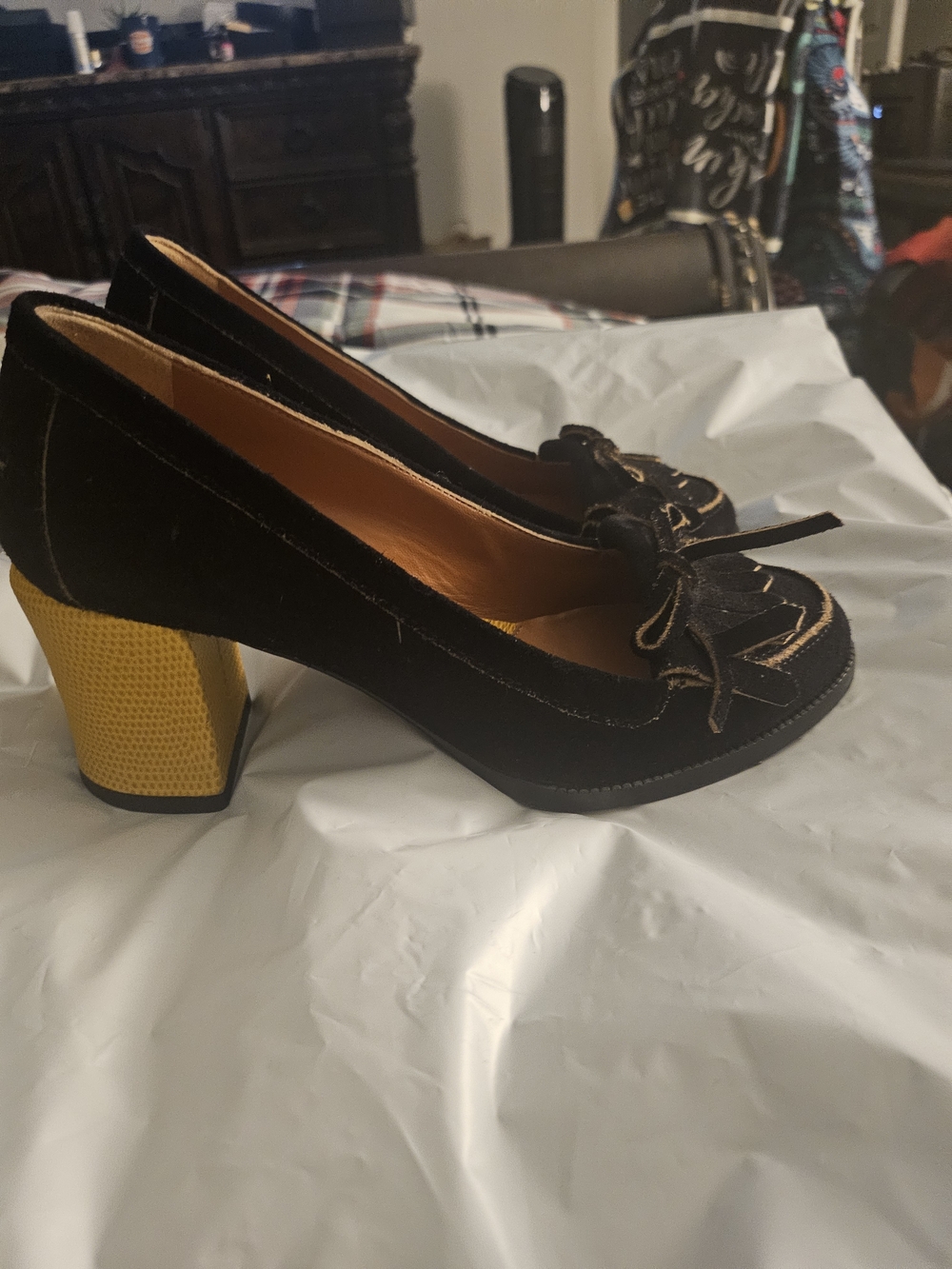 Fendi Black Suede Fringe Loafers with Tan Trim - Picture 2 of 2